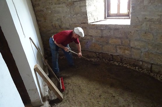 Sanierungen an Turmwindmühle Immenrode (Foto: Hannelore Kutscha) Sanierungen an Turmwindmühle Immenrode (Foto: Hannelore Kutscha)