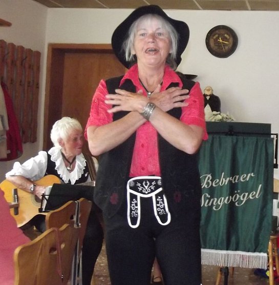 Herbstfest im WB 4 mit Bebraer Singv&ouml;geln gefeiert (Foto: Thomas Leipold)