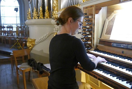 Orgelkonzert mit Agnieszka Kosmecka (Foto: Jürgen Kieper) Orgelkonzert mit Agnieszka Kosmecka (Foto: Jürgen Kieper)