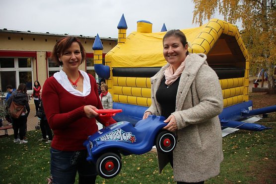 Klasse Einstand vom Förderverein (Foto: Karl-Heinz Herrmann) Klasse Einstand vom Förderverein (Foto: Karl-Heinz Herrmann)
