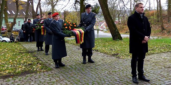 Volkstrauertag 2018 (Foto: Peter M&ouml;bius)