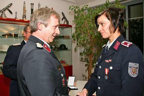 Jugendarbeit gew&uuml;rdigt (Foto: G&uuml;nter Herting)