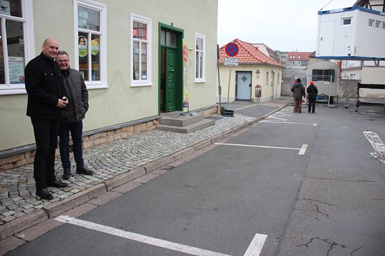 Jetzt steht das Zeichen auf Bau (Foto: Karl-Heinz Herrmann) Jetzt steht das Zeichen auf Bau (Foto: Karl-Heinz Herrmann)