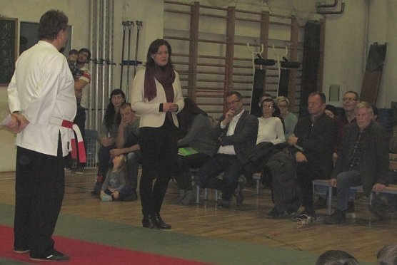 Neue Kampfkunstmatten (Foto: Werner Bank)