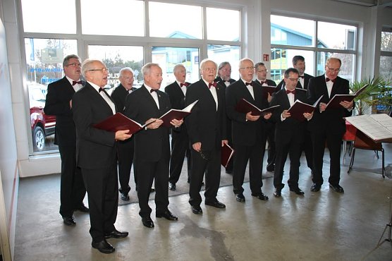 F&uuml;r die DKMS und Max (Foto: Karl-Heinz Herrmann)