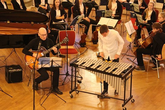 Weihnachtskonzert der Musiksch&uuml;ler (Foto: Karl-Heinz Herrmann)