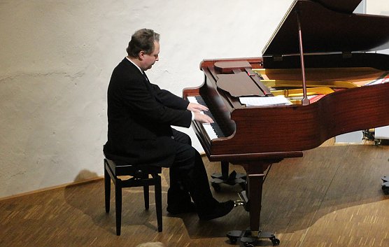 Zu Ehren Heinz Unger (Foto: Karl-Heinz Herrmann)