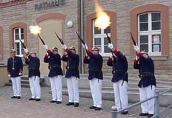Abschluss 1. Bauabschnitt Rathaus Ro&szlig;leben (Foto: Karl-Heinz Herrmann)