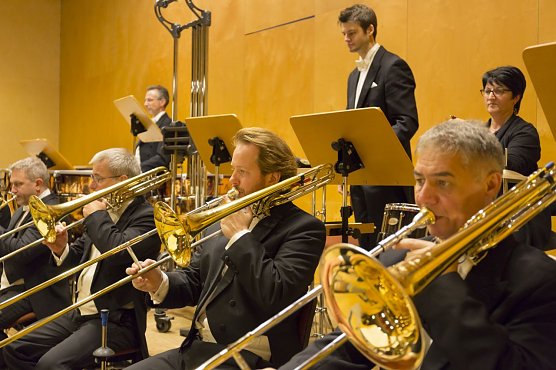 "Rule Britannia im 4. Sinfoniekonzert des Loh-Orchesters (Foto: Tilmann Graner)