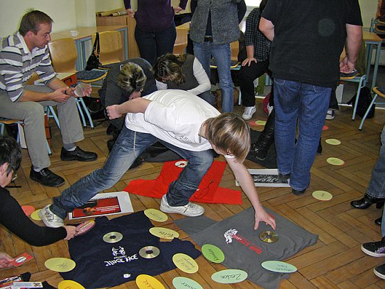 Einf&uuml;hrung Toleranzbox (Foto: Kreisjugendring)