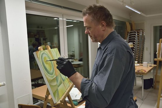 Kurs Bildnerisches Gestalten Semesterauftakt (Foto: Fred B&ouml;hme)