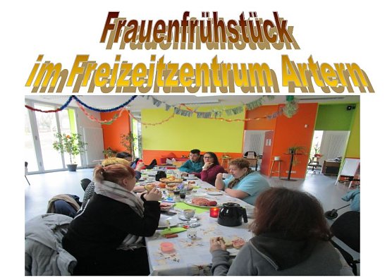 Frauenfrühstück in Artern (Foto: Freizeitzentrum Artern) Frauenfrühstück in Artern (Foto: Freizeitzentrum Artern)