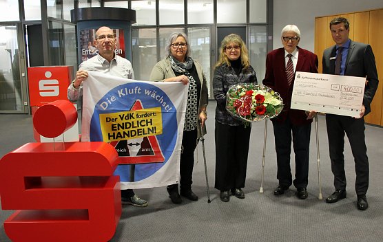 Spende f&uuml;r den VdK (Foto: Karl-Heinz Herrmann)