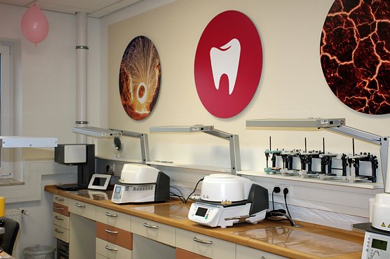 Zahnlabor Zahnlabor W&auml;ldrich nimmt Betrieb auf (Foto: Karl-Heinz Herrmann)