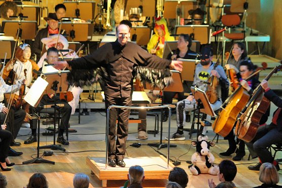 Hier ging es tierisch zu (Foto: Karl-Heinz Herrmann) Hier ging es tierisch zu (Foto: Karl-Heinz Herrmann)