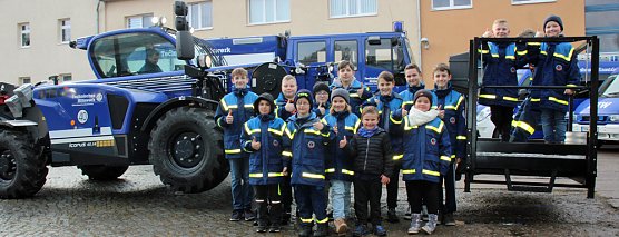 Neue Technik f&uuml;r den THW Sondershausen (Foto: Karl-Heinz Herrmann)