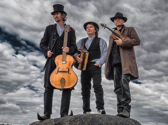 The ABERLOUR'S in der H&ouml;hle (Foto: Frank Ludwig)