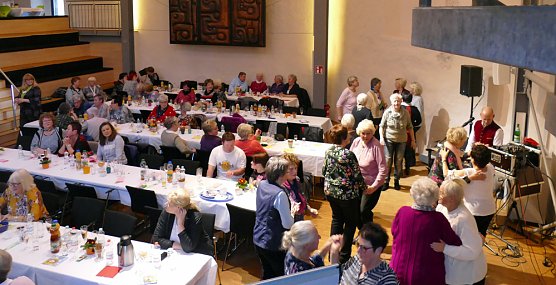 Frauentagsfeier mit dem sch&ouml;nsten Musiker Th&uuml;ringens (Foto: Landratsamt Kyffh&auml;userkreis)