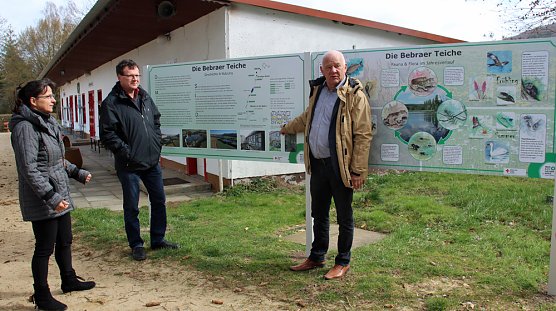 Natur und Schwimmen, das passt (Foto: Karl-Heinz Herrmann) Natur und Schwimmen, das passt (Foto: Karl-Heinz Herrmann)