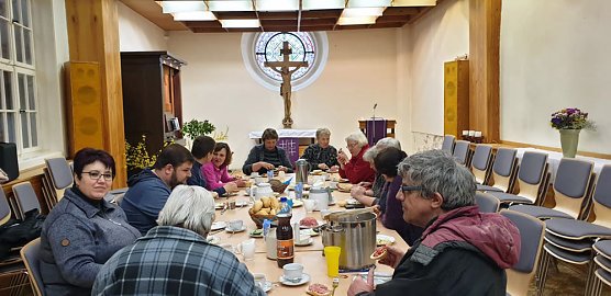 Kirche blitzblank geputzt (Foto: Katharina Weizel)