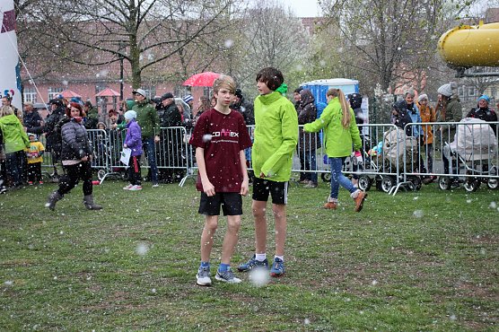 Baminis hart im Nehmen (Foto: Karl-Heinz Herrmann)