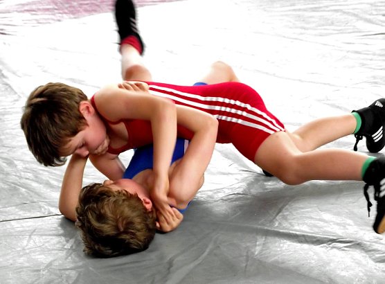 Spannende Kids-K&auml;mpfe bei der Landesmeisterschaft (Foto: AC Germania)