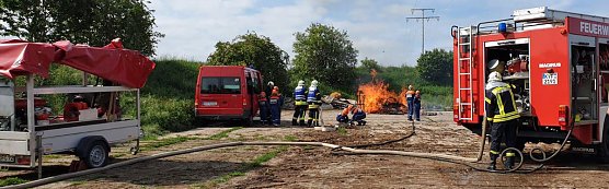 Tag der Berufsfeuerwehr in Clingen durchgef&uuml;hrt (Foto: Silvio Dietzel)