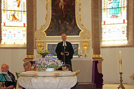 Festgottesdienst zum Jubil&auml;um (Foto: Karl-Heinz Herrmann)