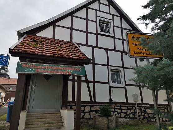 Beim Weihnachtsmann mitten im Sommer (Foto: privat)