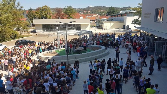 Impressionen von der Er&ouml;ffnungsparty (Foto: privat)