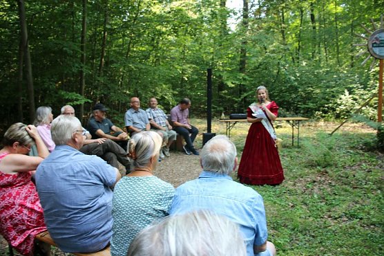 Impressionen vom Blutbuchenfest (Foto: Karl-Heinz Herrmann)