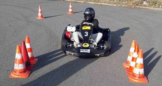 Verkehrserziehung mit fünf Pferdestärken (Foto: Ingo Linsel) Verkehrserziehung mit fünf Pferdestärken (Foto: Ingo Linsel)