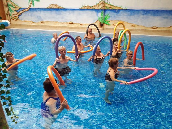 Hilfe für Rheuma-Selbsthilfegruppe (Foto: Ingo Linsel) Hilfe für Rheuma-Selbsthilfegruppe (Foto: Ingo Linsel)