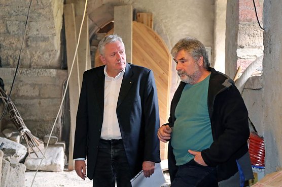 Lions Club Sondershausen unterstützt Sanierungsarbeiten (Foto: Christian Hengstermann) Lions Club Sondershausen unterstützt Sanierungsarbeiten (Foto: Christian Hengstermann)