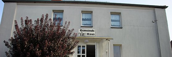 Halle rechtzeitig zur Kirmes eingeweiht (Foto: Karl-Heinz Herrmann)