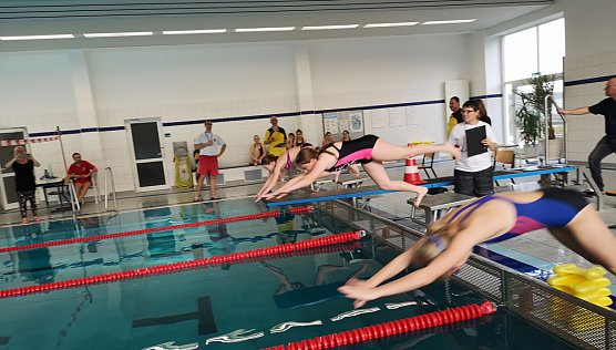 Kreisjugendspiele im Schwimmen durchgef&uuml;hrt (Foto: Lothar Girschele)