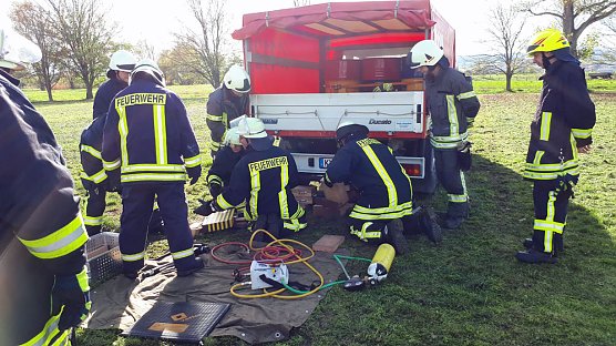 Ausbildungssamstag der Feuerwehren im Bereich Artern (Foto: Sven Linke)
