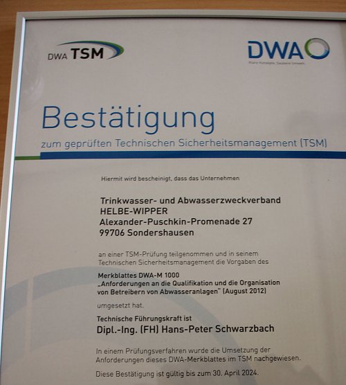 Sicherheit bestätigt (Foto: Karl-Heinz Herrmann) Sicherheit bestätigt (Foto: Karl-Heinz Herrmann)