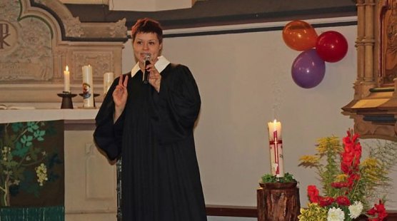 Offiziell in Amt eingef&uuml;hrt (Foto: Karl-Heinz Herrmann)