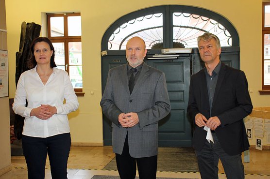 Ausstellung zu 30. J&auml;hrung des Mauerfalls (Foto: Karl-Heinz Herrmann)