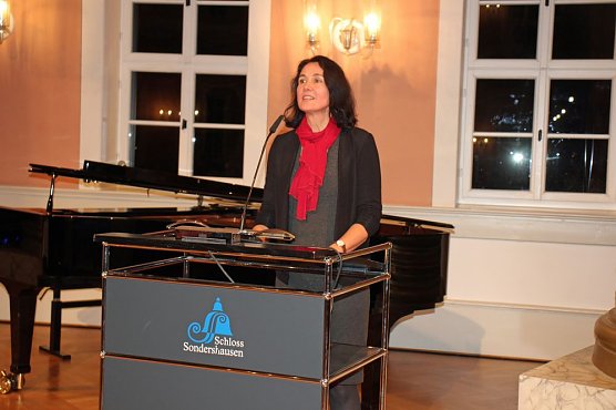 Absolventen f&uuml;r ausgezeichnete   Ausbildungsergebnisse geehrt (Foto: Karl-Heinz Herrmann)