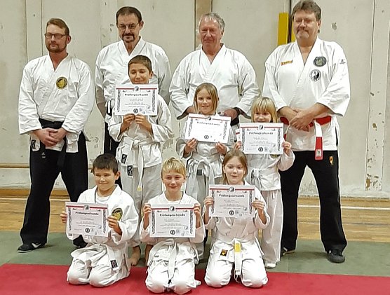 Erfolgreiche Kinderpr&uuml;fungen (Foto: Werner Bank)