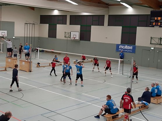 Neujahrsturnier wieder ein voller Erfolg (Foto: Karl-Heinz Herrmann) Neujahrsturnier wieder ein voller Erfolg (Foto: Karl-Heinz Herrmann)