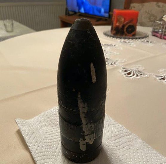 Granate als Tischdeko (Foto: Landespolizeiinspektion Nordhausen)