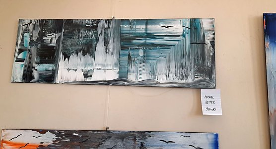 Sehenswerte Ausstellung im Landratsamt (Foto: Karl-Heinz Herrmann) Sehenswerte Ausstellung im Landratsamt (Foto: Karl-Heinz Herrmann)