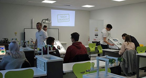 Heute Aktionstag Schule trifft Wirtschaft� (Foto: Karl-Heinz Herrmann)