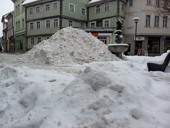 Schneeberge in Sondershausen (Foto: Karl-Heinz Herrmann)