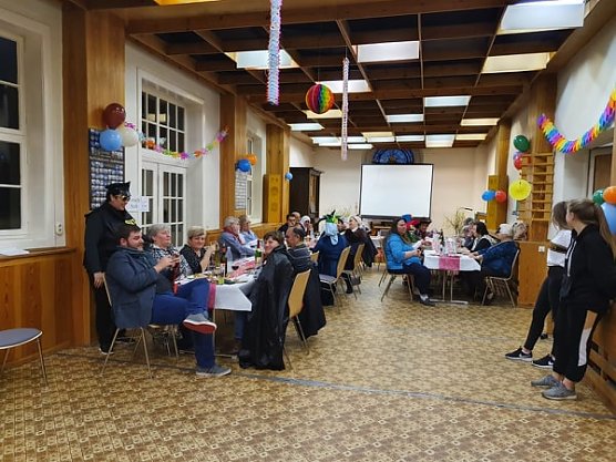 "Kontakt feierte Fasching " (Foto: Katharina Weizel)