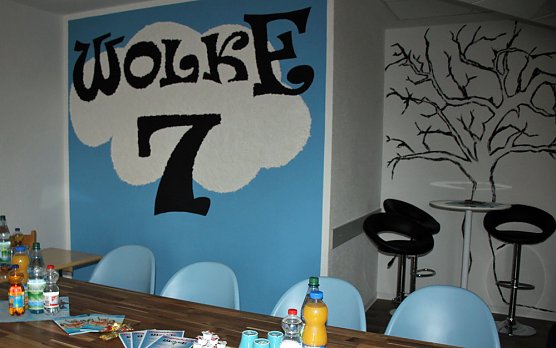 Jugendclub nahm regulären Betrieb auf (Foto: Karl-Heinz Herrmann) Jugendclub nahm regulären Betrieb auf (Foto: Karl-Heinz Herrmann)