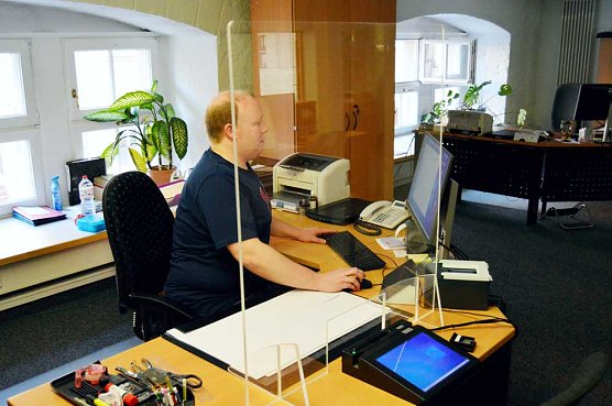 Stadtverwaltung arbeitet (Foto: Stadt Sondershausen) Stadtverwaltung arbeitet (Foto: Stadt Sondershausen)